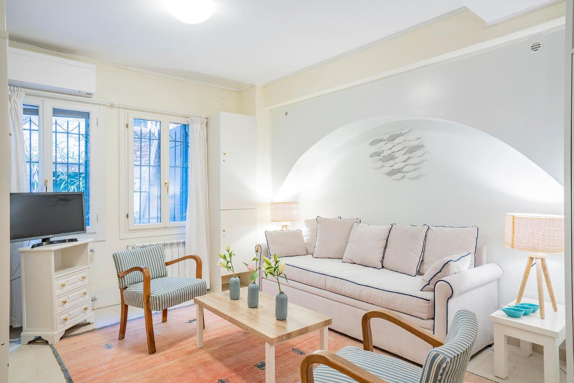 Lo Squero 1 The Secret Courtyard In Dorsoduro Apartment เวนิส ภายนอก รูปภาพ